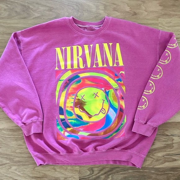 Nirvana smile sweatshirt. Gently used. - Picture 4 of 5